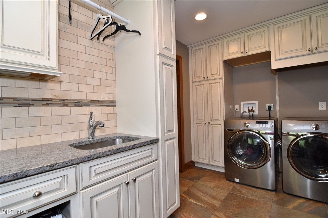 10 Hyde Park Beachwood OH 44122