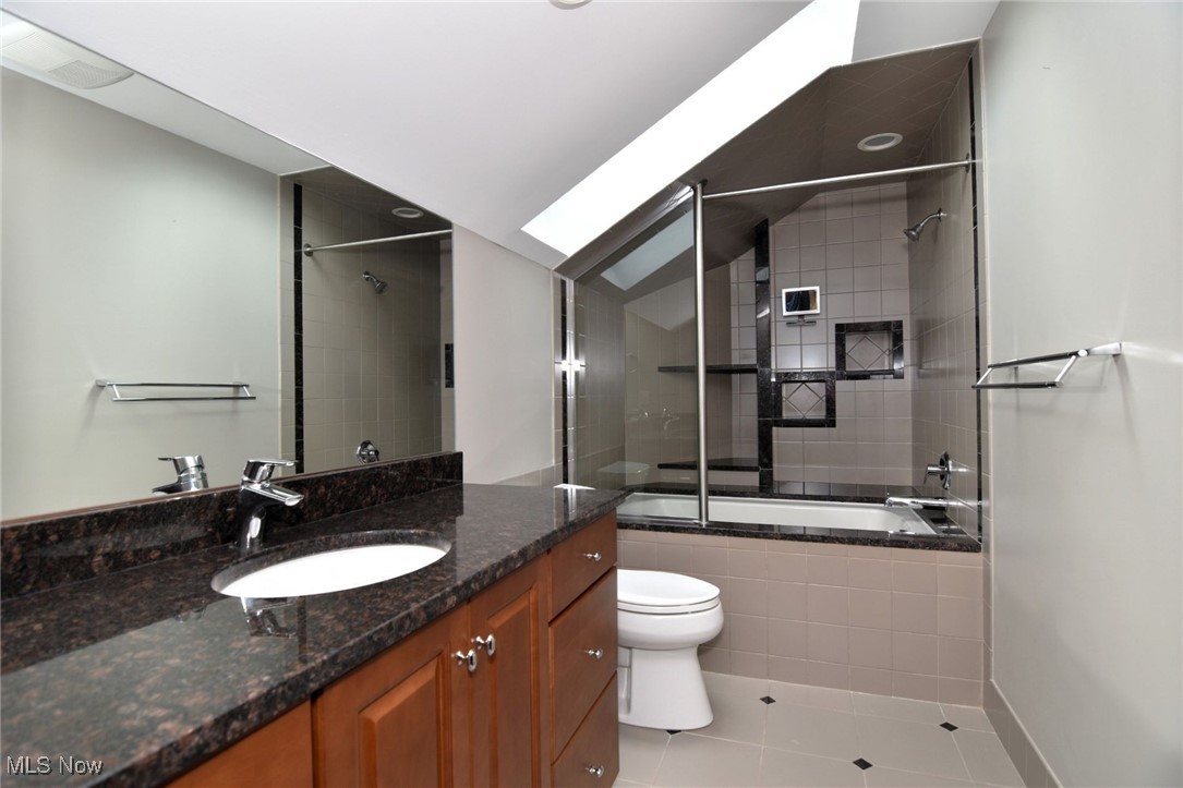 10 Hyde Park Beachwood OH 44122