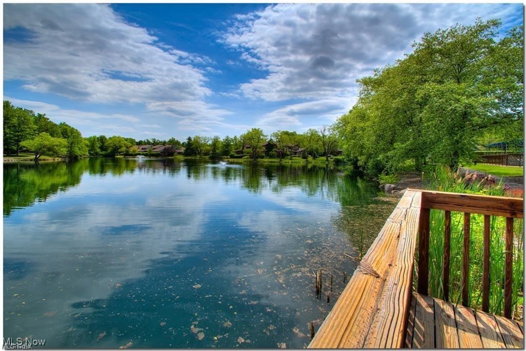 10 Hyde Park Beachwood OH 44122