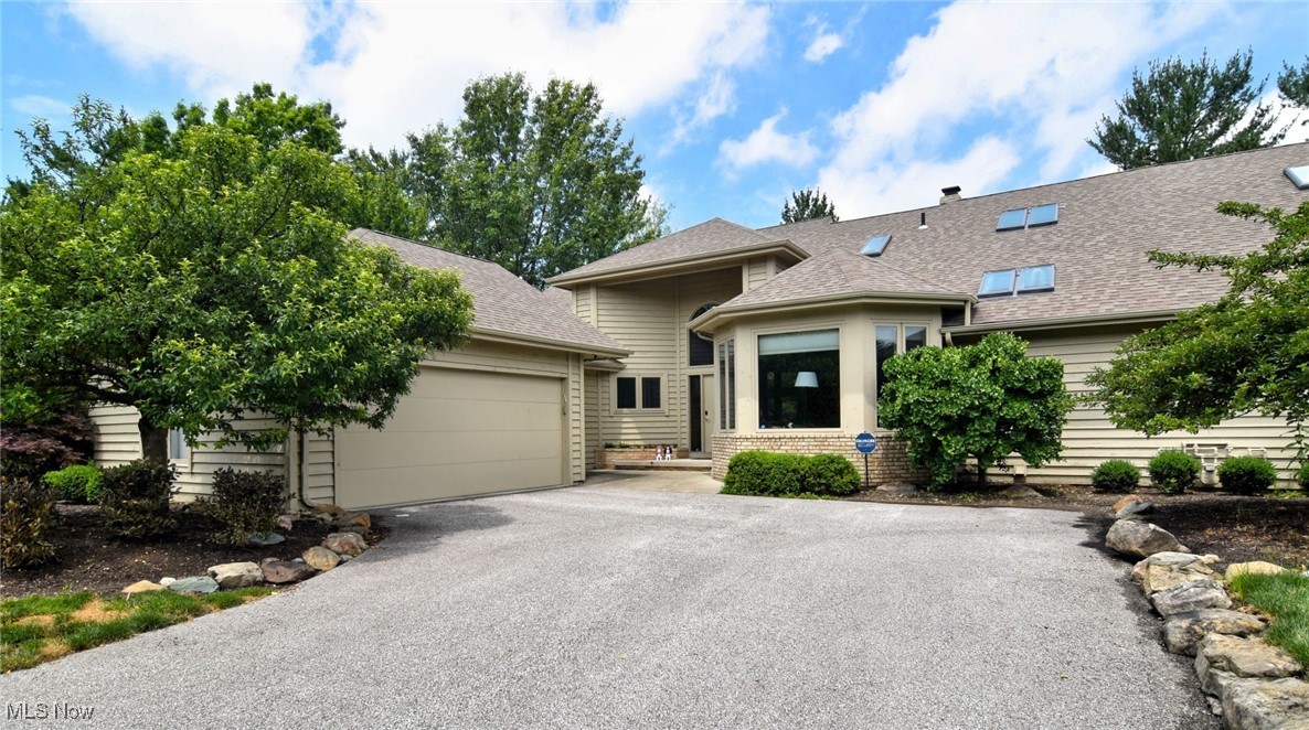 10 Hyde Park Beachwood OH 44122