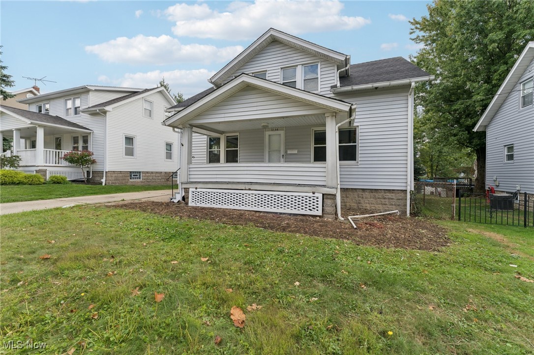 5144 Oakmont Drive Lyndhurst OH 44124