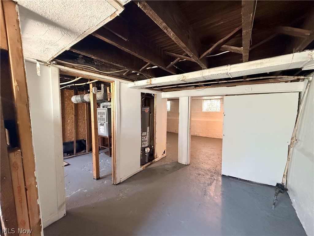 4146 E 143rd Street Cleveland OH 44128