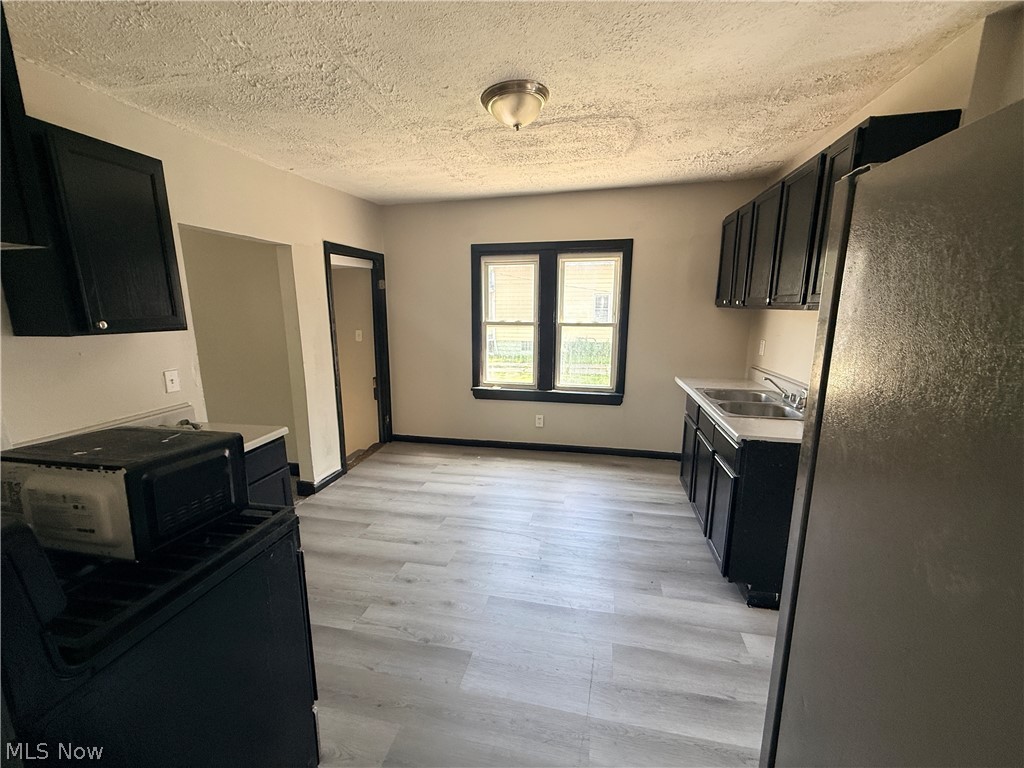 4146 E 143rd Street Cleveland OH 44128