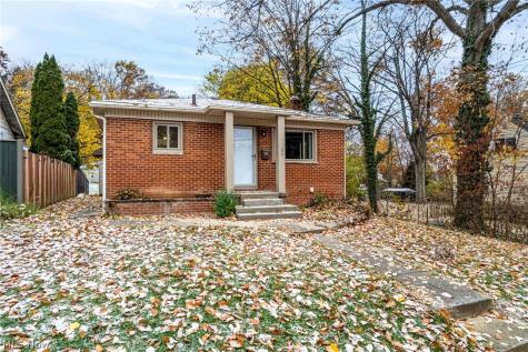 84 Pfeiffer Avenue Akron OH 44312