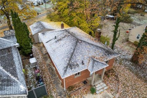 84 Pfeiffer Avenue Akron OH 44312