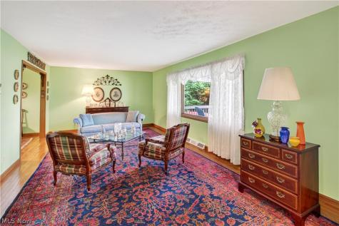 8402 Edge Lake Oval Northfield OH 44067