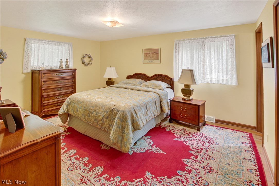 8402 Edge Lake Oval Northfield OH 44067