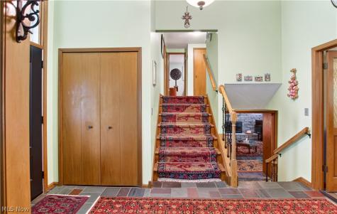 8402 Edge Lake Oval Northfield OH 44067