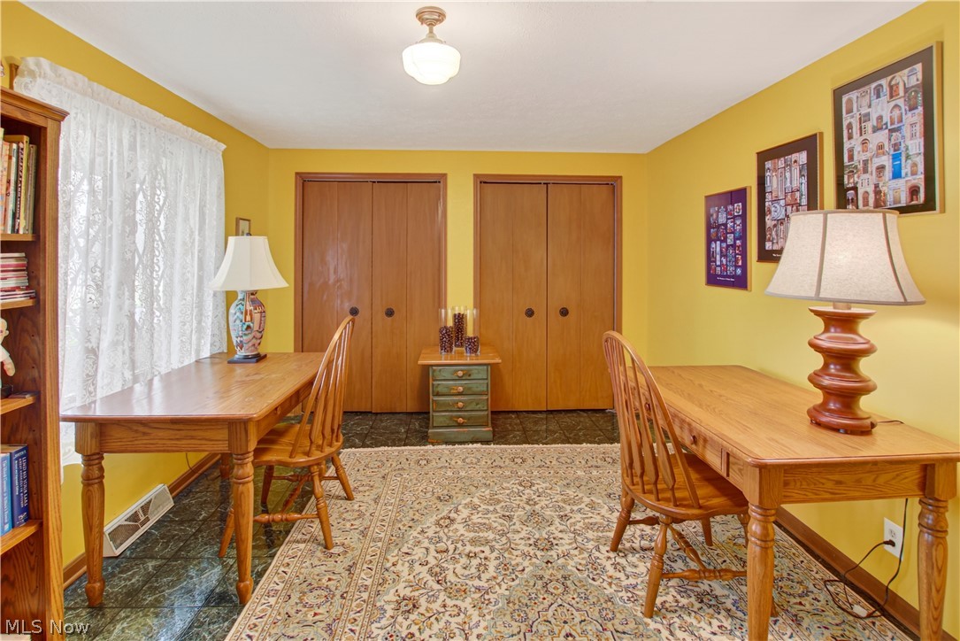 8402 Edge Lake Oval Northfield OH 44067
