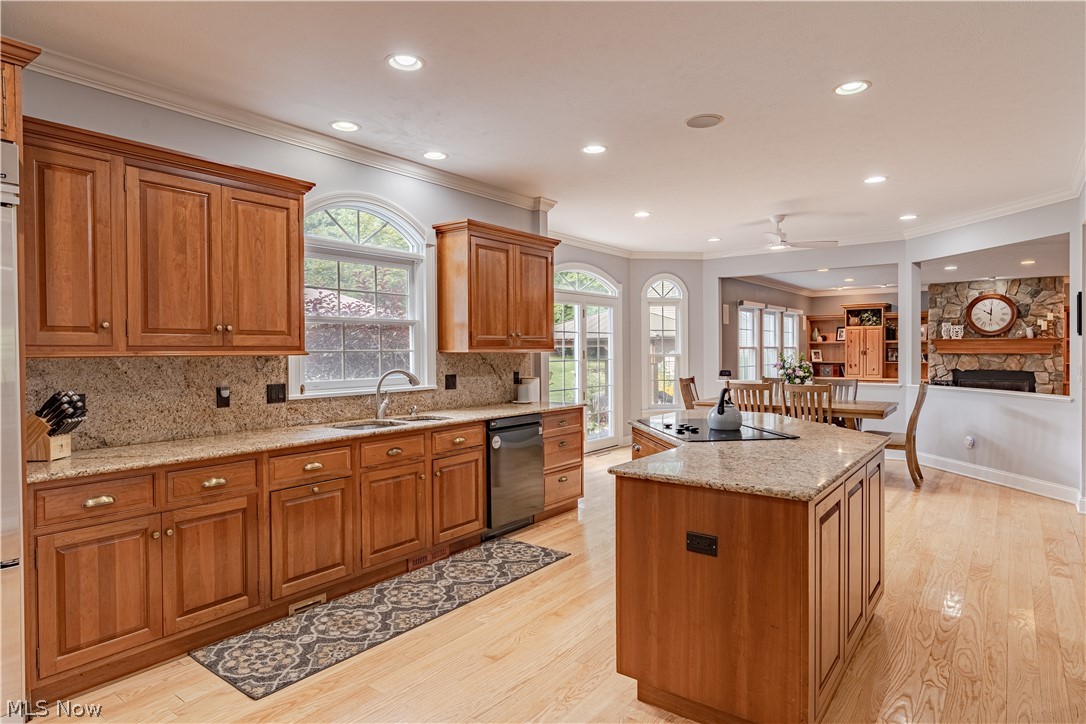 7775 Woodlands Trail Chesterland OH 44026