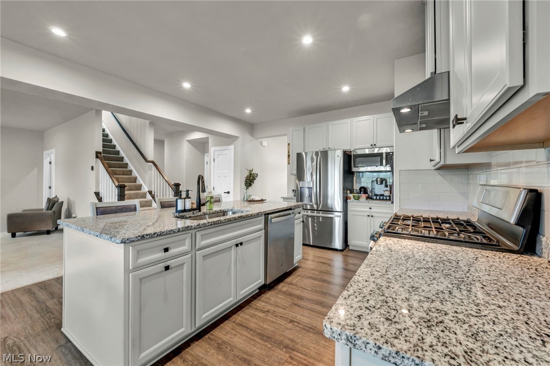 5394 Hawks Nest Circle Sheffield Lake OH 44054