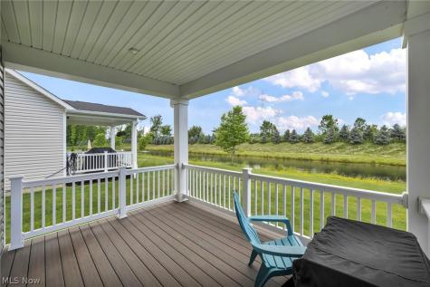 5394 Hawks Nest Circle Sheffield Lake OH 44054