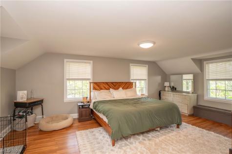 231 Birdwood Road Akron OH 44313