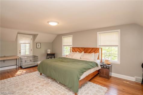 231 Birdwood Road Akron OH 44313