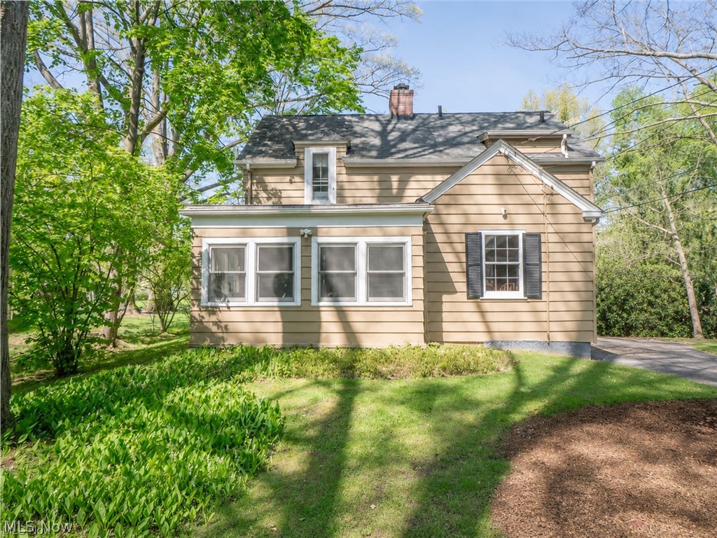 231 Birdwood Road Akron OH 44313