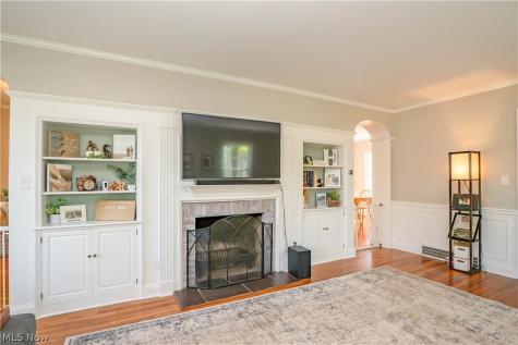 231 Birdwood Road Akron OH 44313