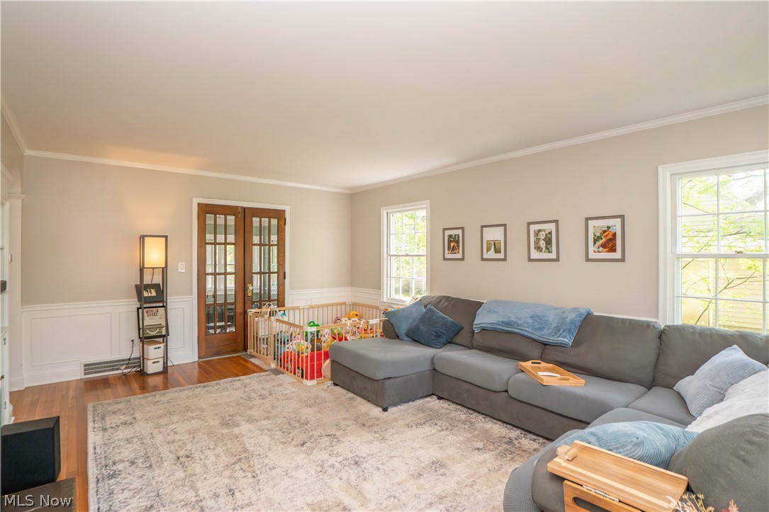 231 Birdwood Road Akron OH 44313