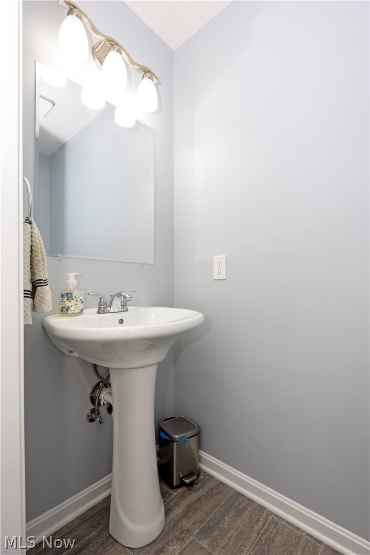 723 Apple Blossom Lane Orrville OH 44667