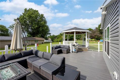 723 Apple Blossom Lane Orrville OH 44667