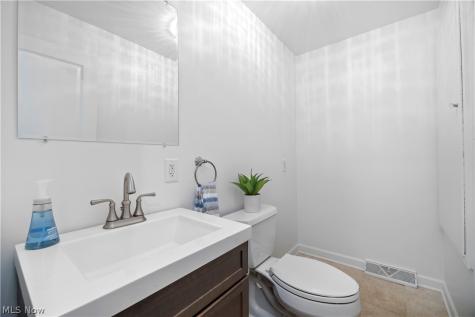 10500 Laurel Lane Brecksville OH 44141