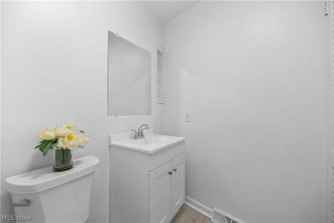 10500 Laurel Lane Brecksville OH 44141