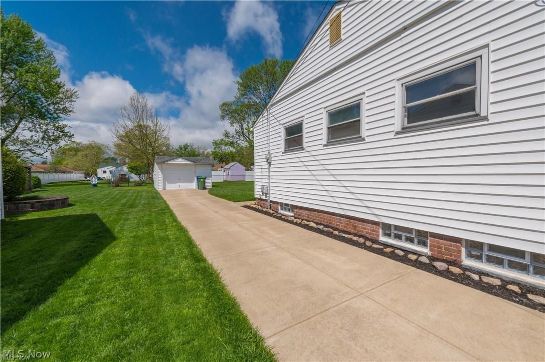 6456 Anita Drive Cleveland OH 44130