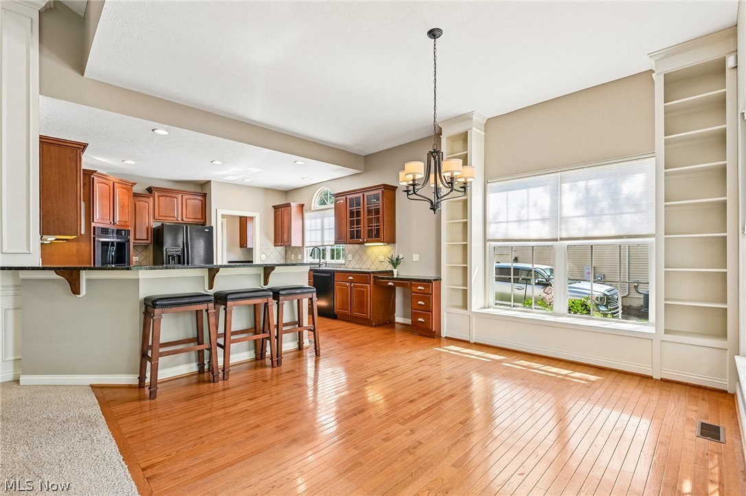 36305 Montrose Way Avon OH 44011