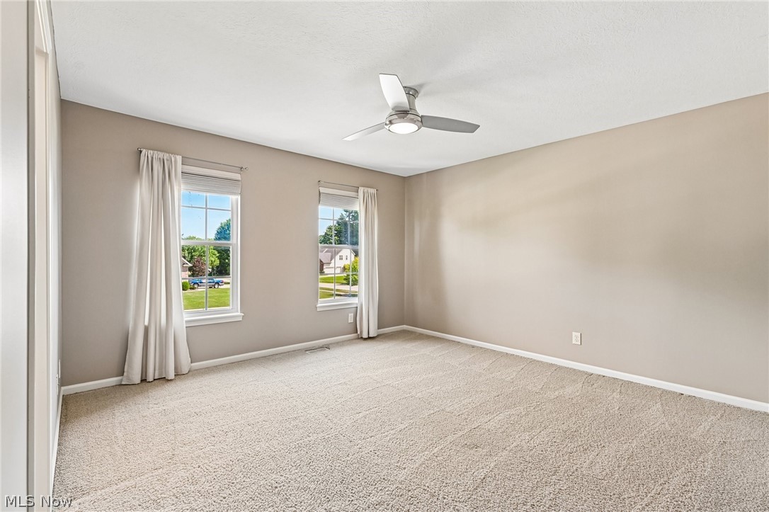 36305 Montrose Way Avon OH 44011