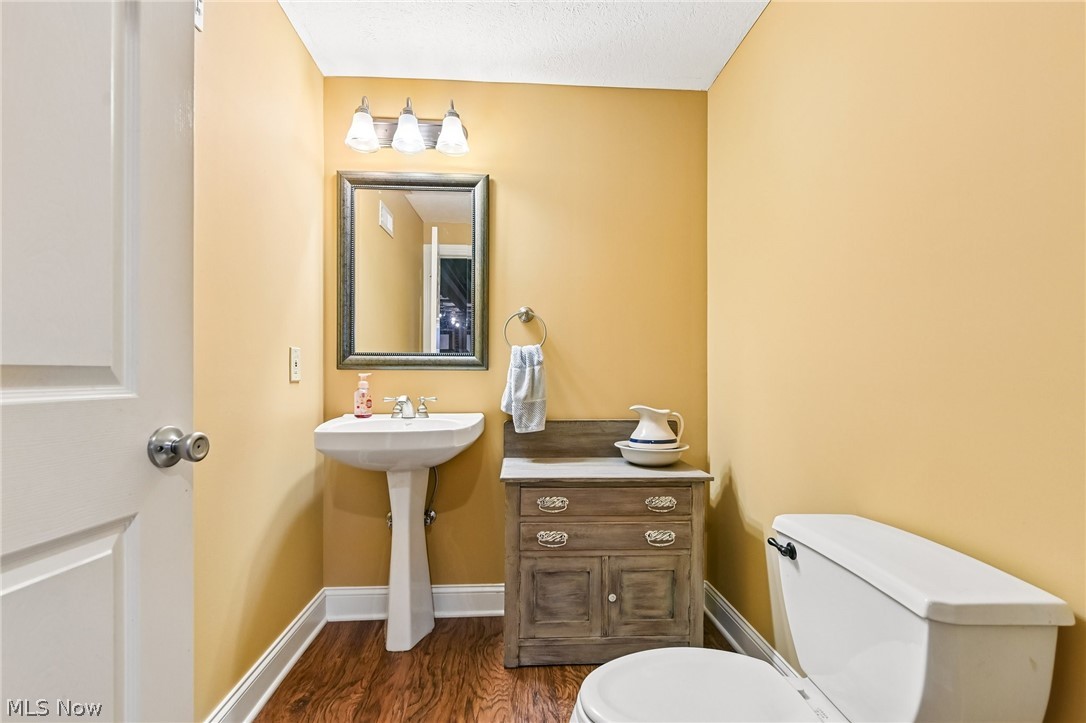 36305 Montrose Way Avon OH 44011