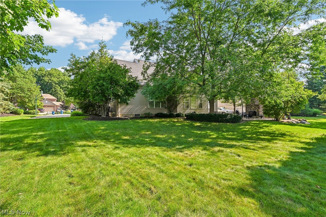 36305 Montrose Way Avon OH 44011