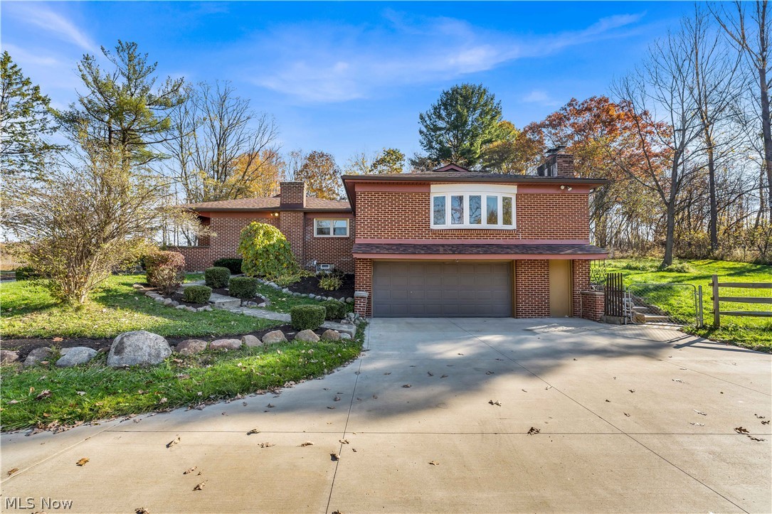8633 Kinsman Road Novelty OH 44072