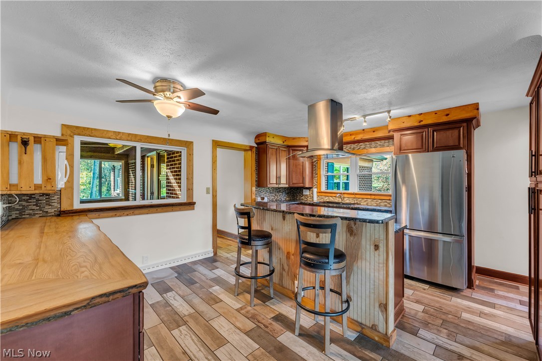 8633 Kinsman Road Novelty OH 44072