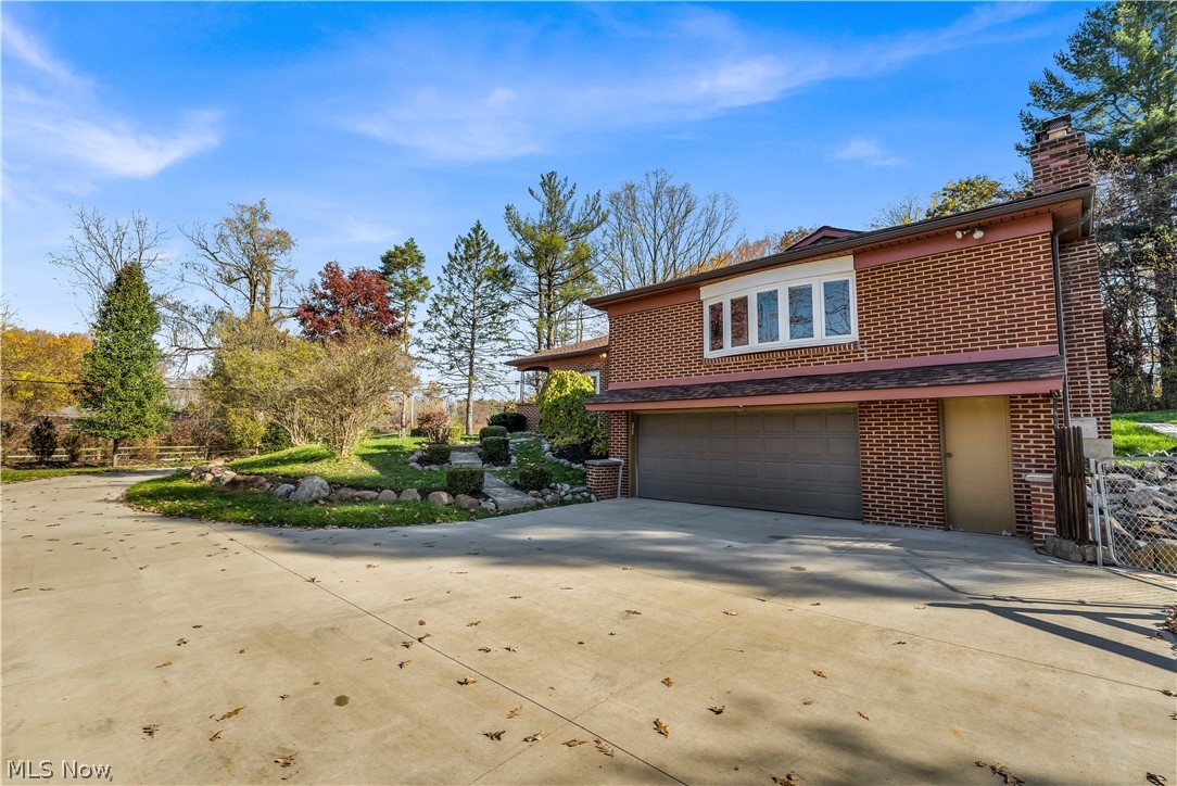 8633 Kinsman Road Novelty OH 44072