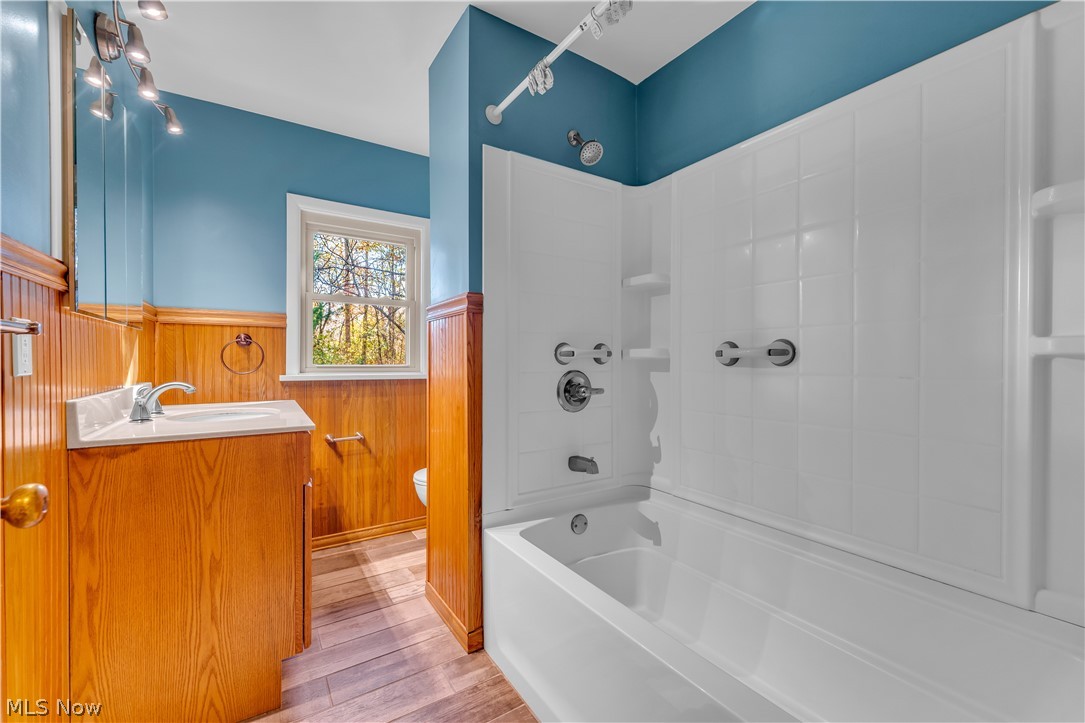 8633 Kinsman Road Novelty OH 44072