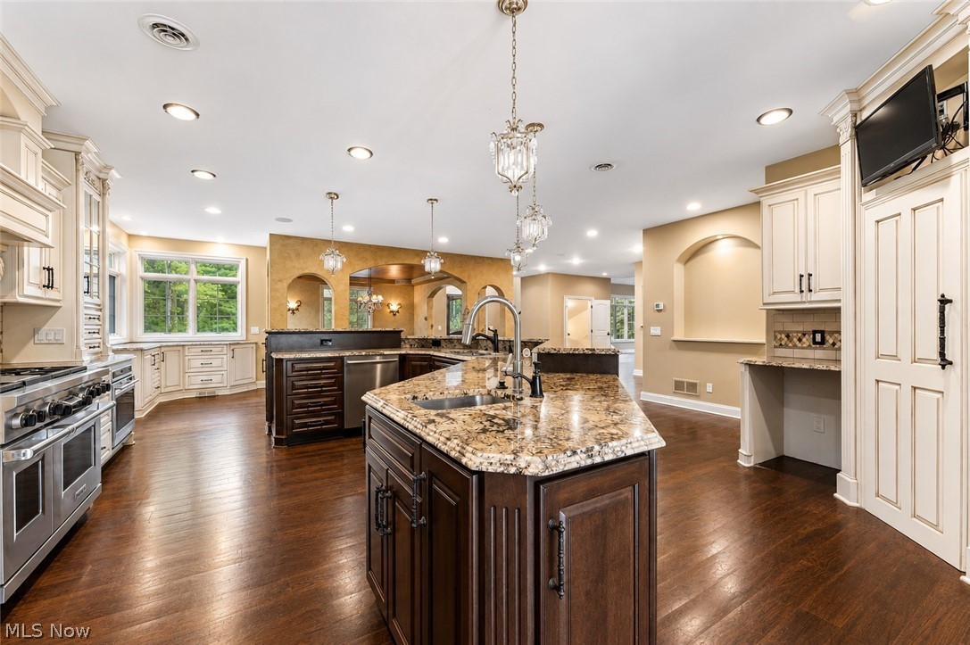 331 Timberidge Trail Gates Mills OH 44040