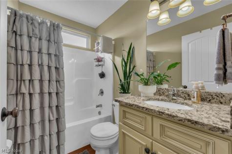 48 County Road 281 Sullivan OH 44880