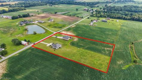 48 County Road 281 Sullivan OH 44880