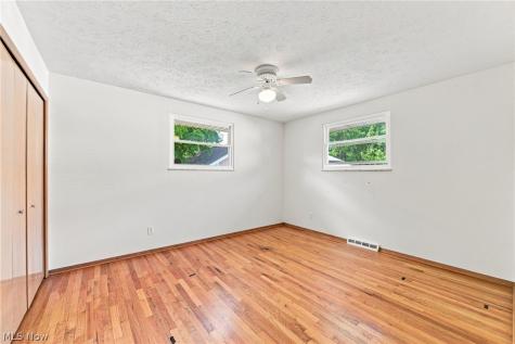 8001 Royalview Drive Parma OH 44129
