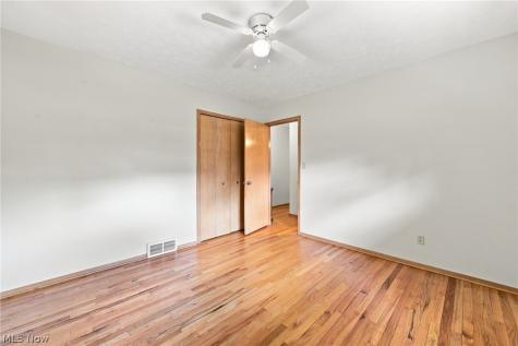 8001 Royalview Drive Parma OH 44129
