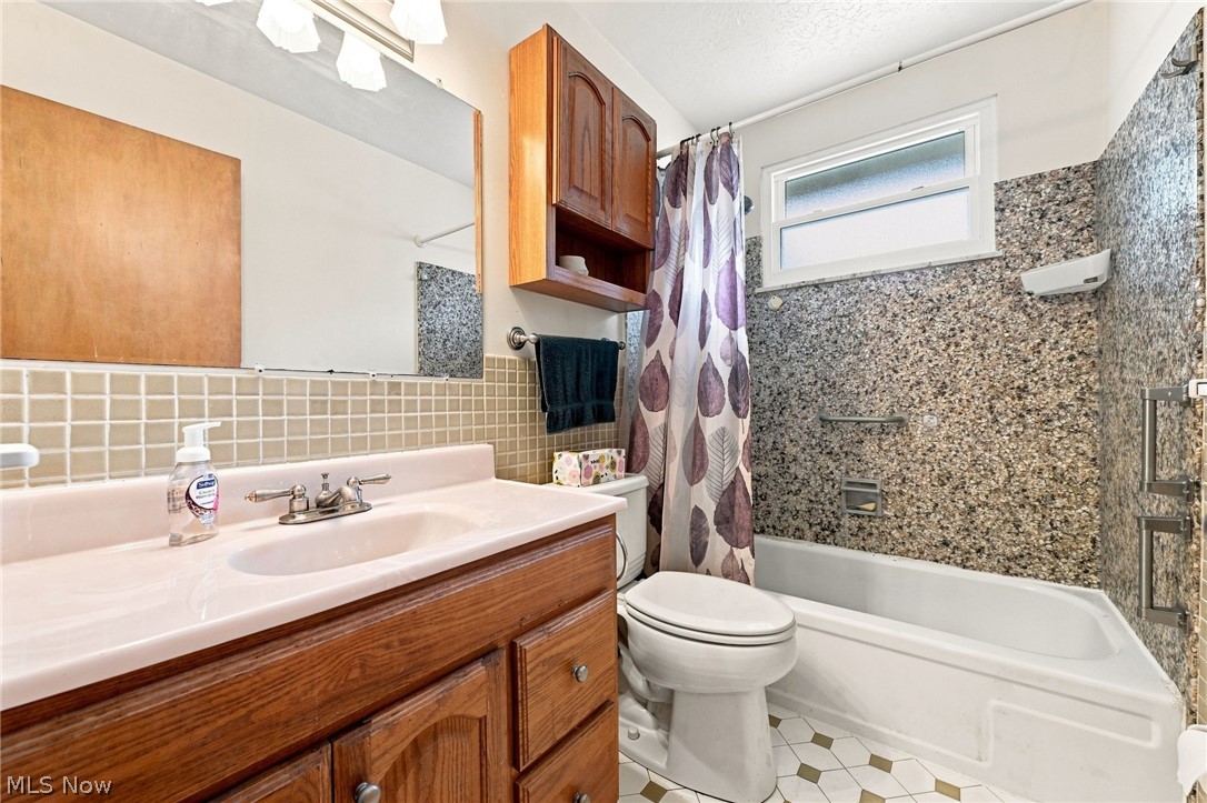 8001 Royalview Drive Parma OH 44129