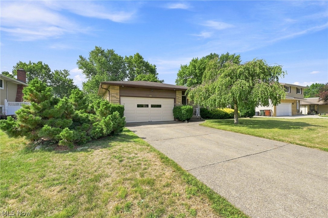 8001 Royalview Drive Parma OH 44129