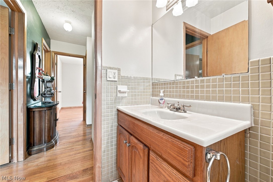 8001 Royalview Drive Parma OH 44129
