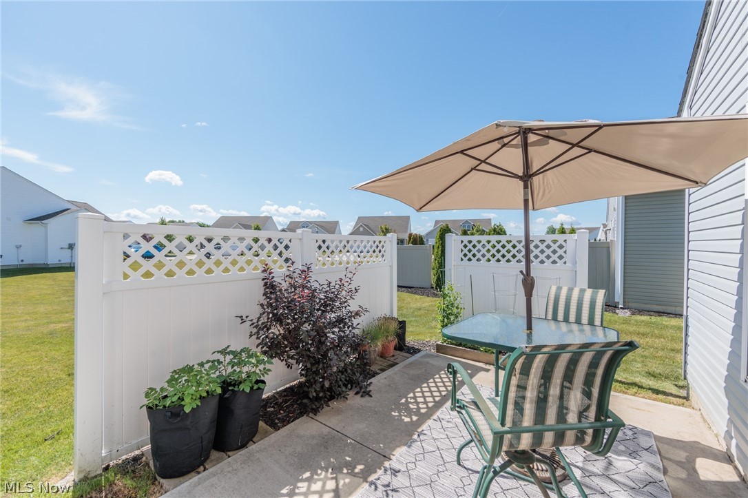 162 Kensington Way Elyria OH 44035
