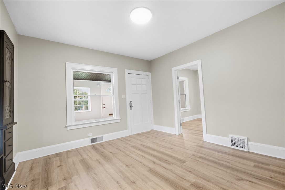 13202 Melzer Avenue Cleveland OH 44120