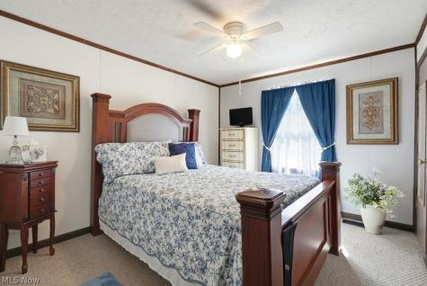 202 Hale Drive Streetsboro OH 44241