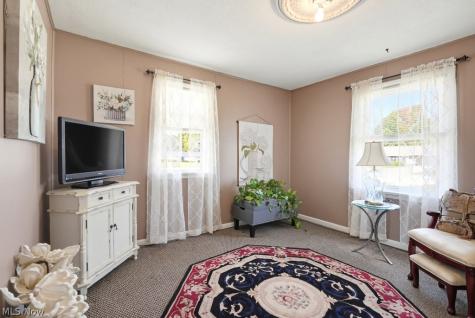 202 Hale Drive Streetsboro OH 44241