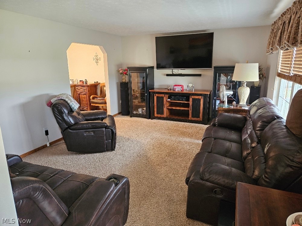 5188 S Main Street Akron OH 44319