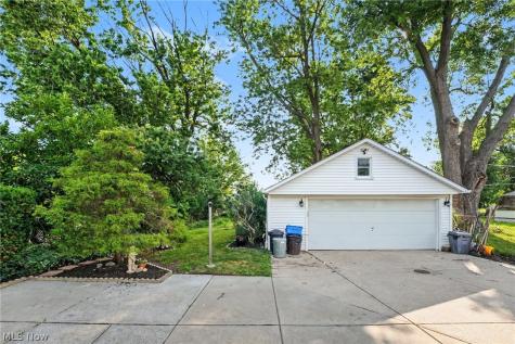 339 E 315th Street Willowick OH 44095