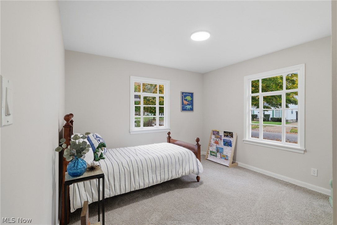 1055 Seward Avenue Akron OH 44320