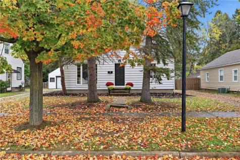 1055 Seward Avenue Akron OH 44320